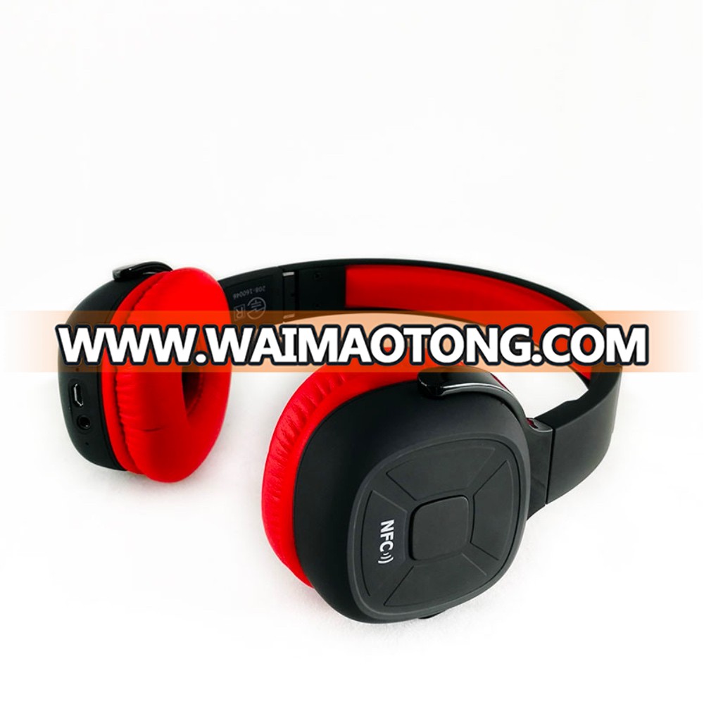 High- class Wireless Bluetooth Foldable Headphones